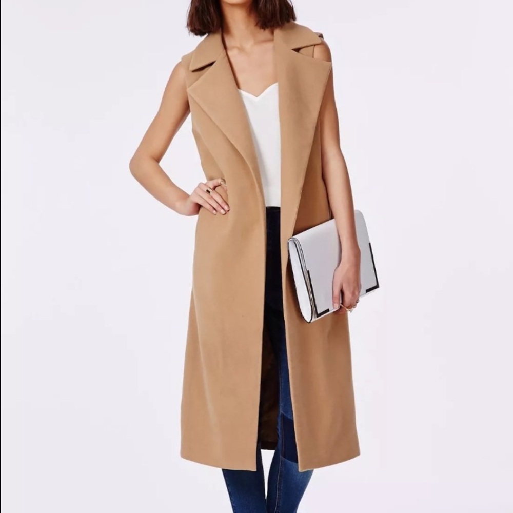 Misguided Camel Sleevless Coat Size 0 - image 1